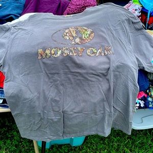 mossy oak shirt, 2XL. brand new